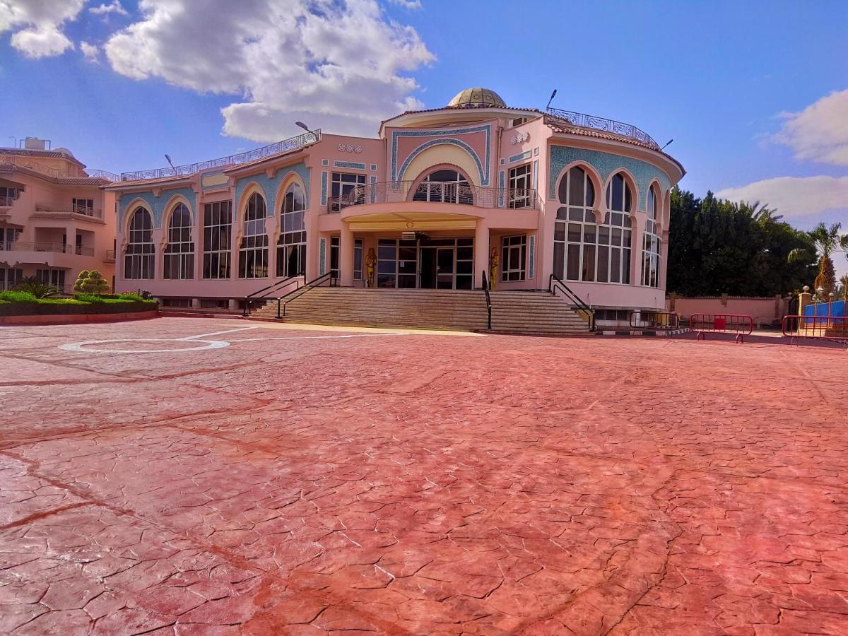 Fayoum Hotel 'Ezbet Sa'di Mugawir Exterior foto