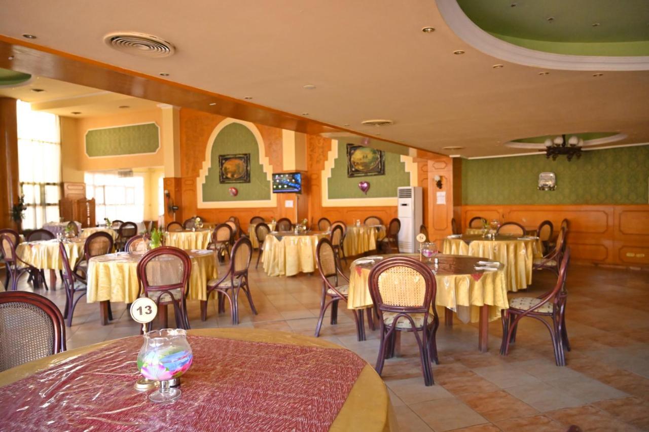 Fayoum Hotel 'Ezbet Sa'di Mugawir Exterior foto