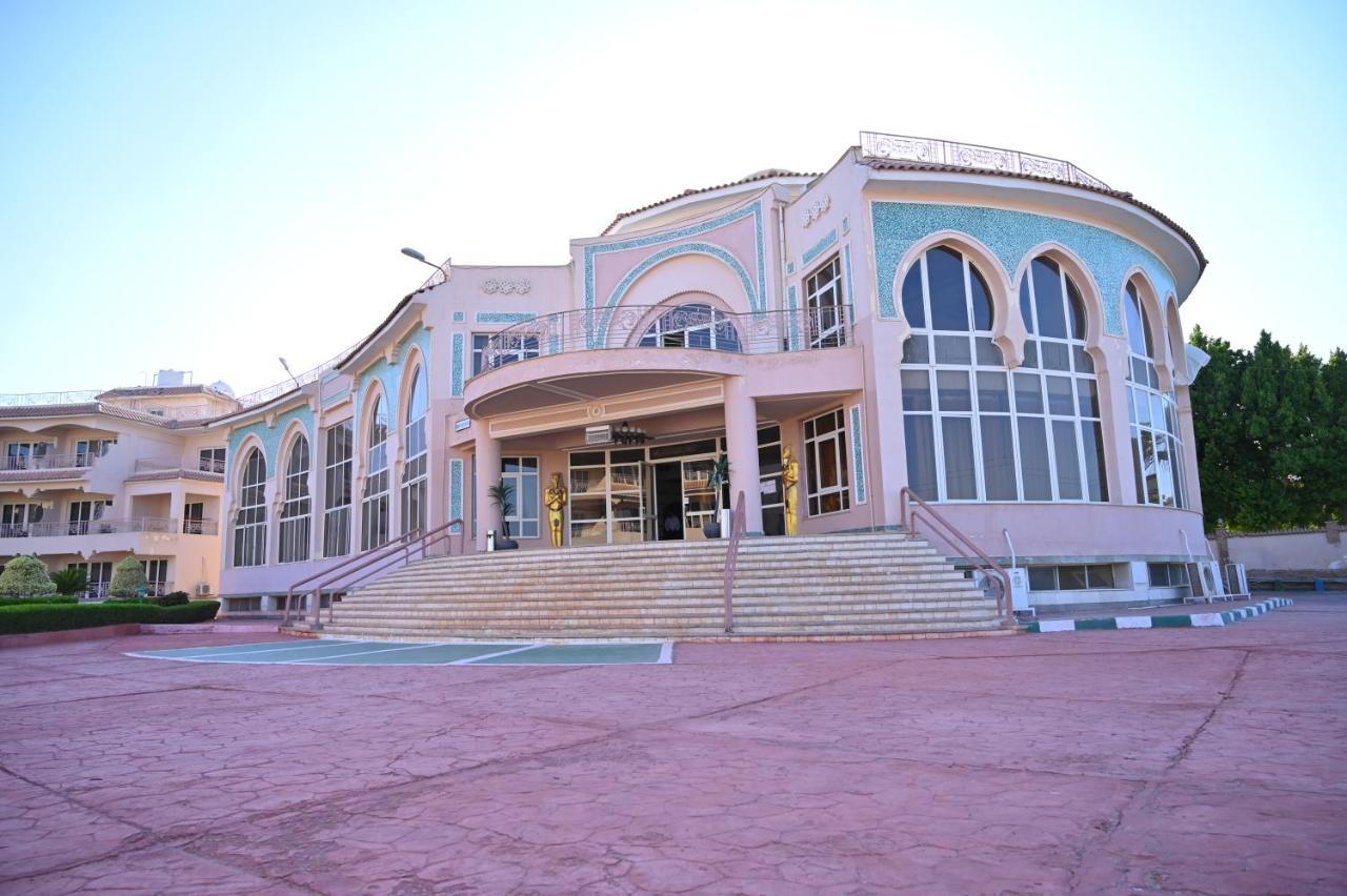 Fayoum Hotel 'Ezbet Sa'di Mugawir Exterior foto